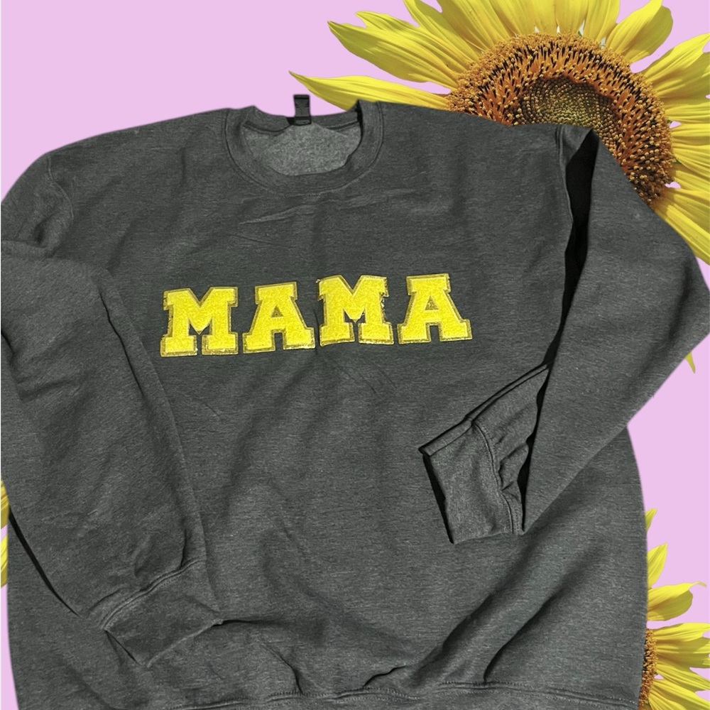 Gray Sweatshirt with Yellow 'MAMA' Print